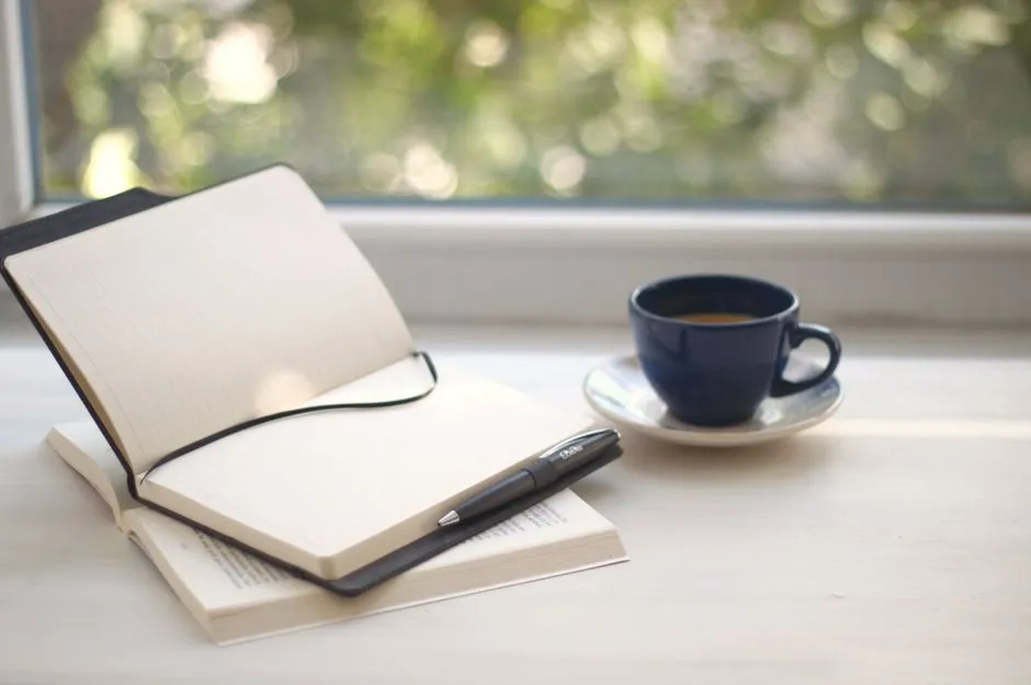 How to Travel More With a Full-Time Job: 12 Honest Ways